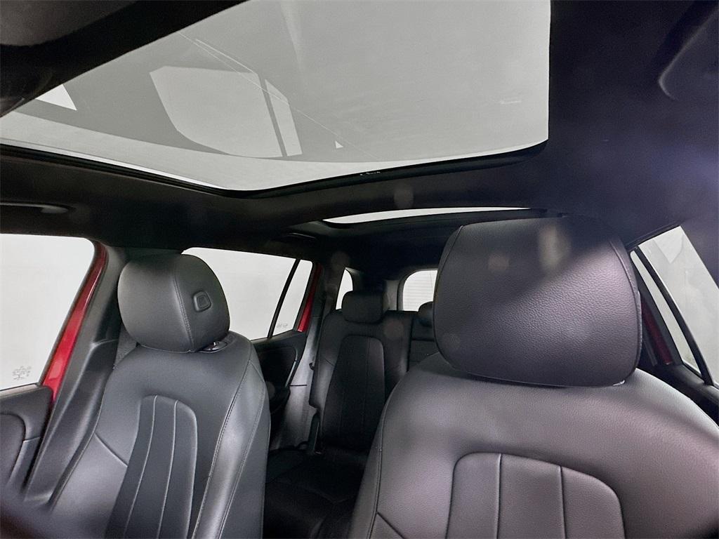 used 2022 Mercedes-Benz GLB 250 car, priced at $32,000