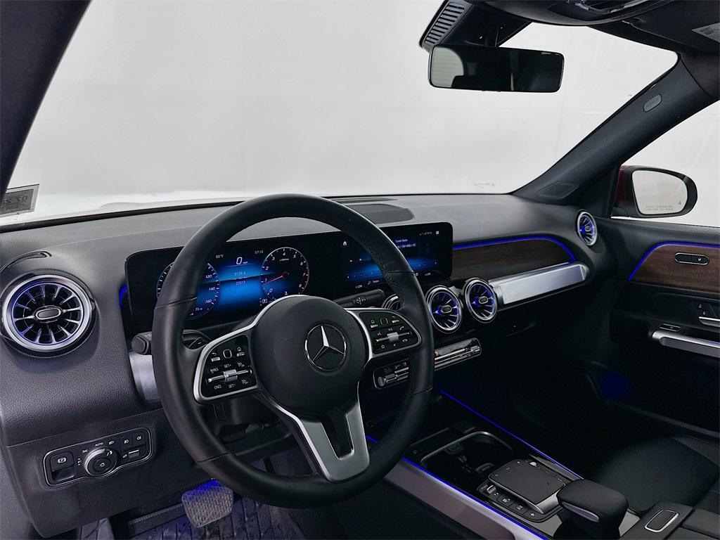 used 2022 Mercedes-Benz GLB 250 car, priced at $32,000