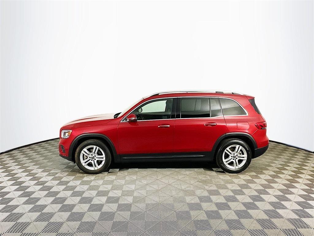 used 2022 Mercedes-Benz GLB 250 car, priced at $32,000