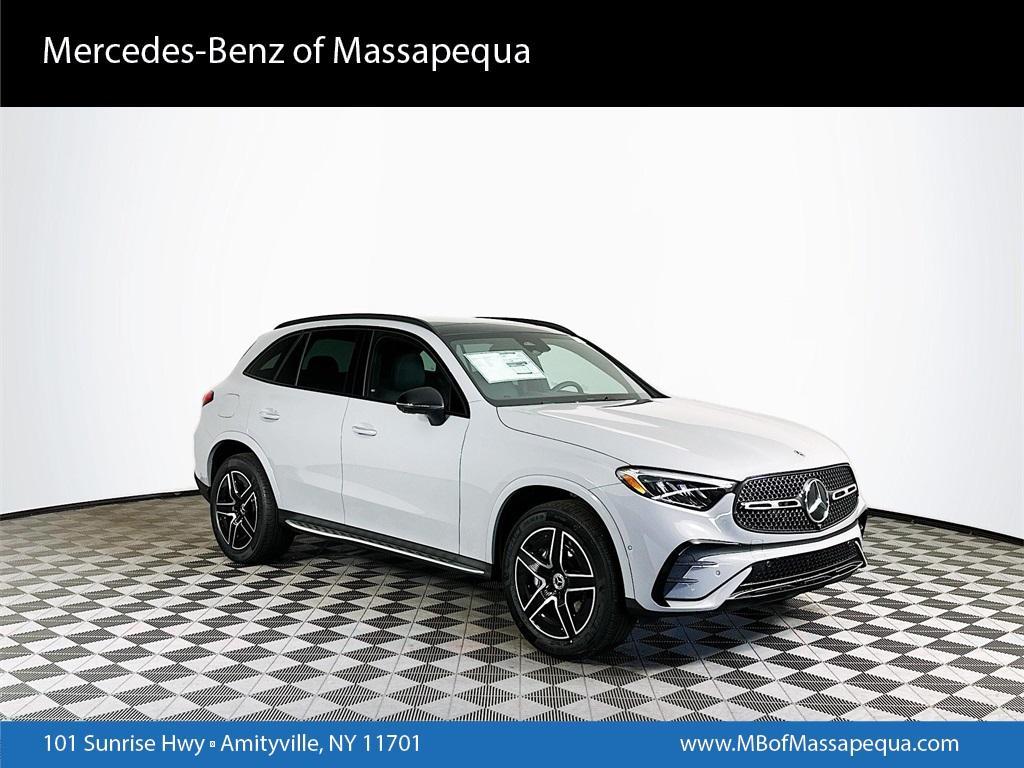 new 2025 Mercedes-Benz GLC 300 car, priced at $63,265