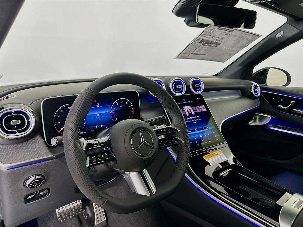 new 2025 Mercedes-Benz GLC 300 car, priced at $63,265