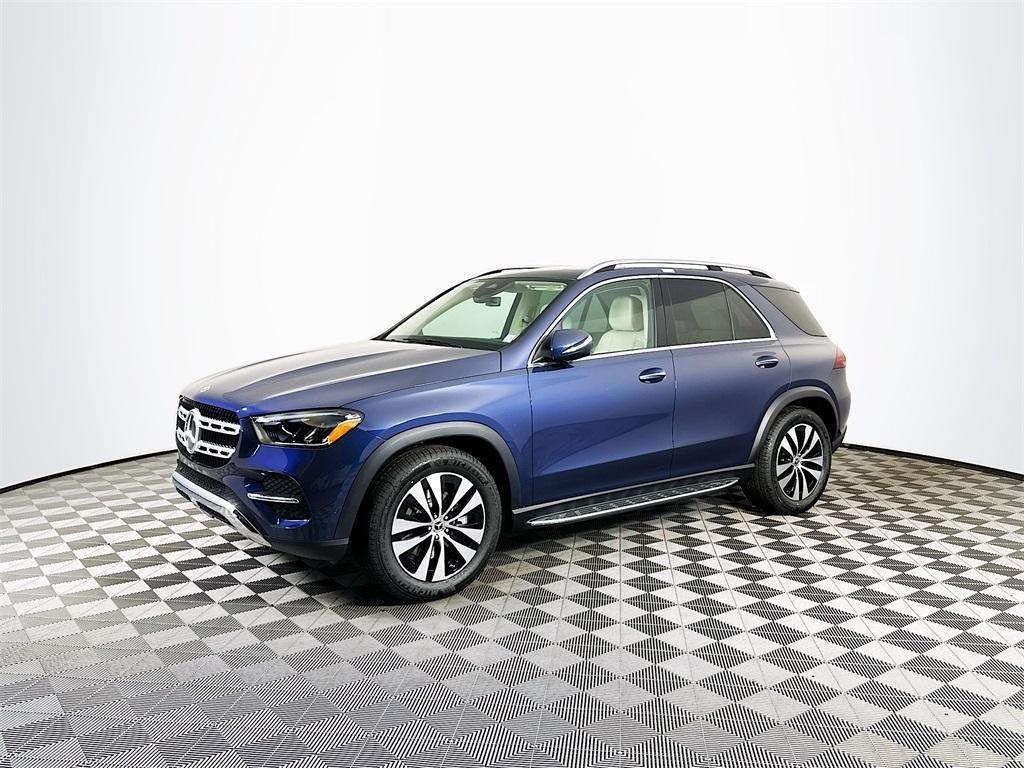 new 2025 Mercedes-Benz GLE 350 car, priced at $71,125