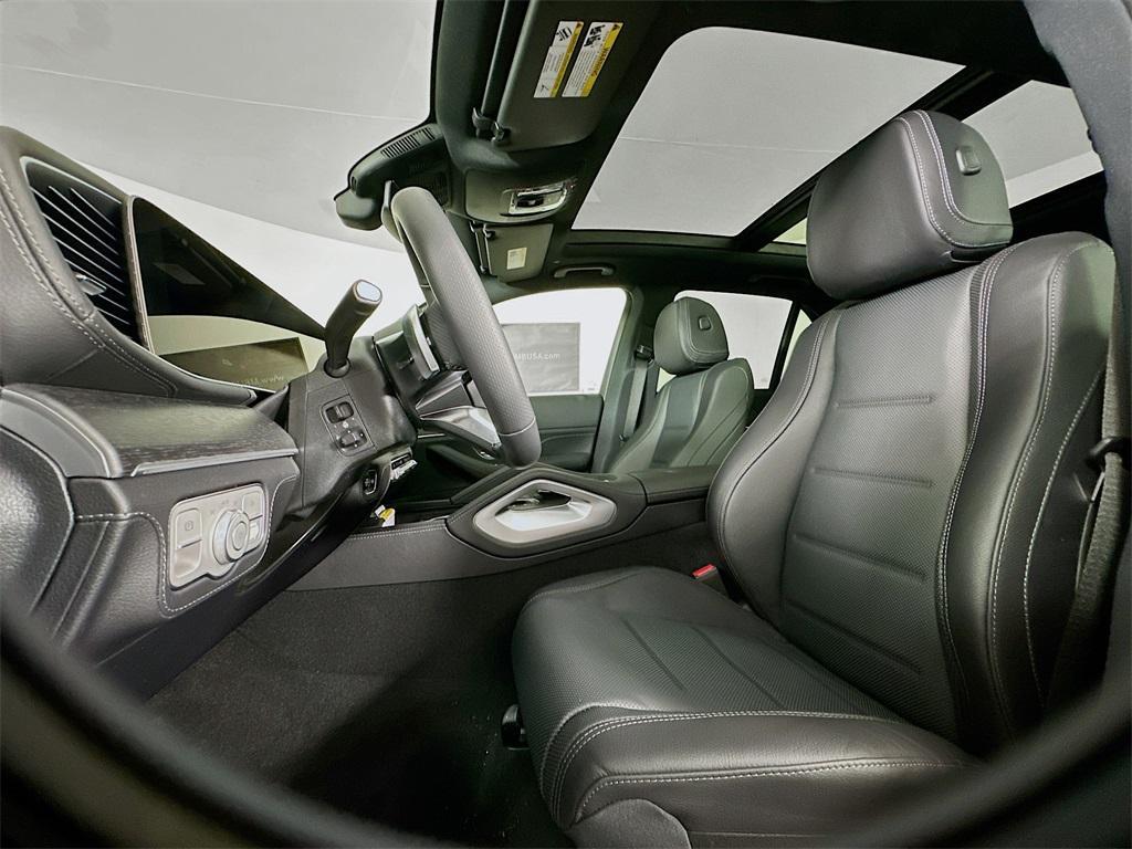 new 2025 Mercedes-Benz GLE 350 car, priced at $65,500