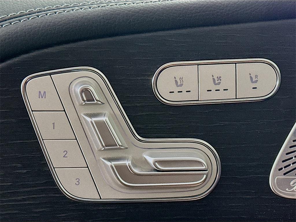 new 2025 Mercedes-Benz GLE 350 car, priced at $65,500