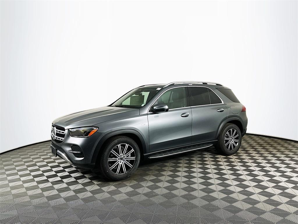 new 2025 Mercedes-Benz GLE 450e car, priced at $77,465