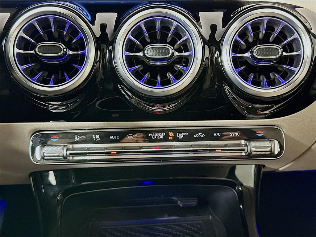 used 2025 Mercedes-Benz CLA 250 car