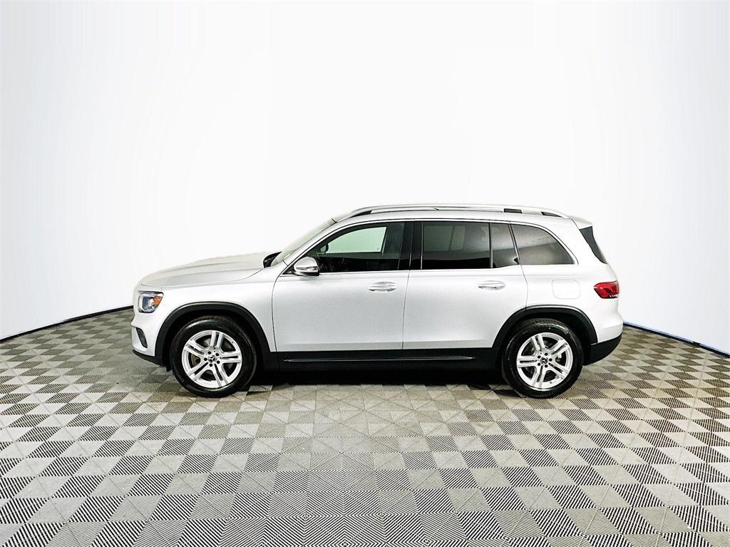 used 2021 Mercedes-Benz GLB 250 car, priced at $27,660