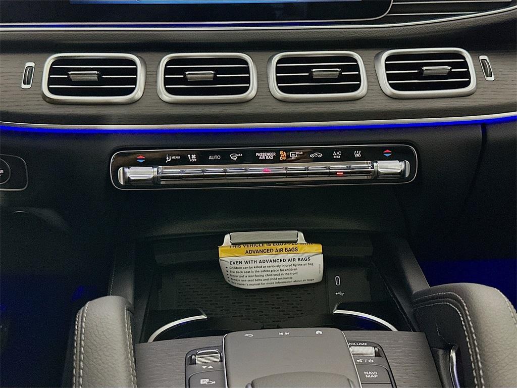 new 2025 Mercedes-Benz GLE 450e car, priced at $81,515