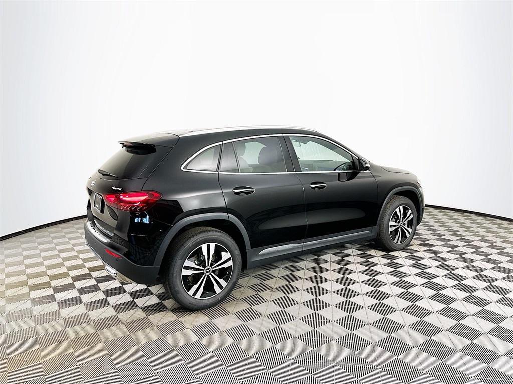 new 2026 Mercedes-Benz GLA 250 car, priced at $48,985