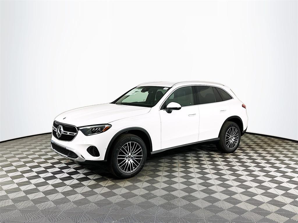 new 2025 Mercedes-Benz GLC 300 car, priced at $53,035