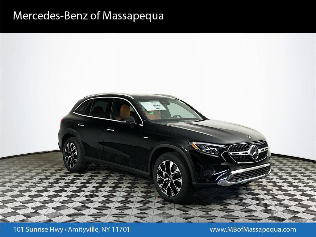new 2025 Mercedes-Benz GLC 350e car, priced at $65,270