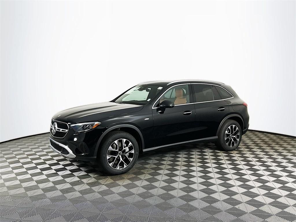 new 2025 Mercedes-Benz GLC 350e car, priced at $65,270