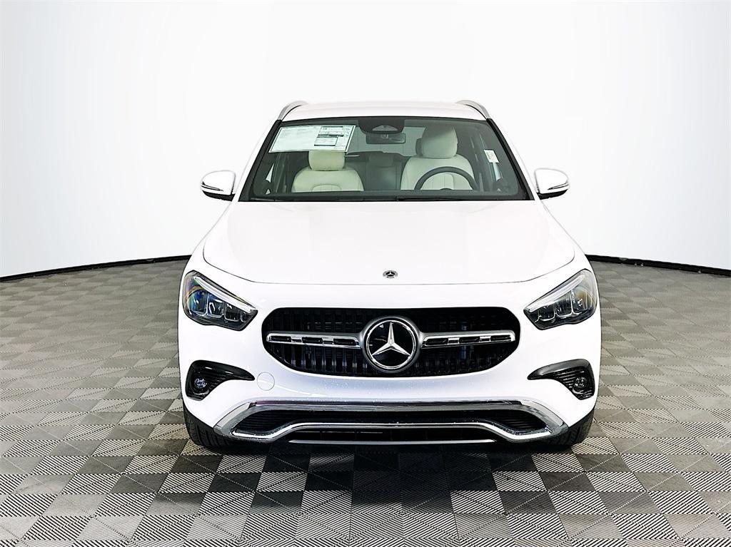 new 2025 Mercedes-Benz GLA 250 car, priced at $44,250