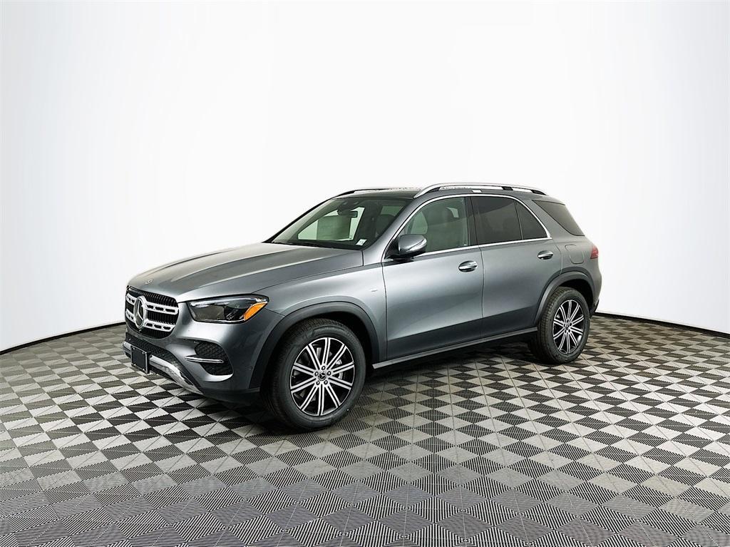 new 2025 Mercedes-Benz GLE 450e car, priced at $78,835