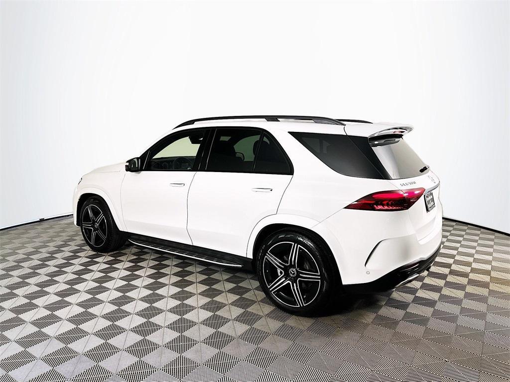 used 2025 Mercedes-Benz GLE 580 car, priced at $88,500