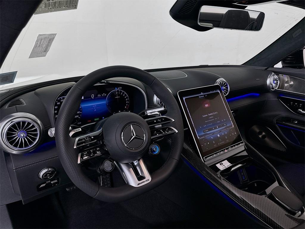 new 2025 Mercedes-Benz AMG SL 63 car, priced at $229,560