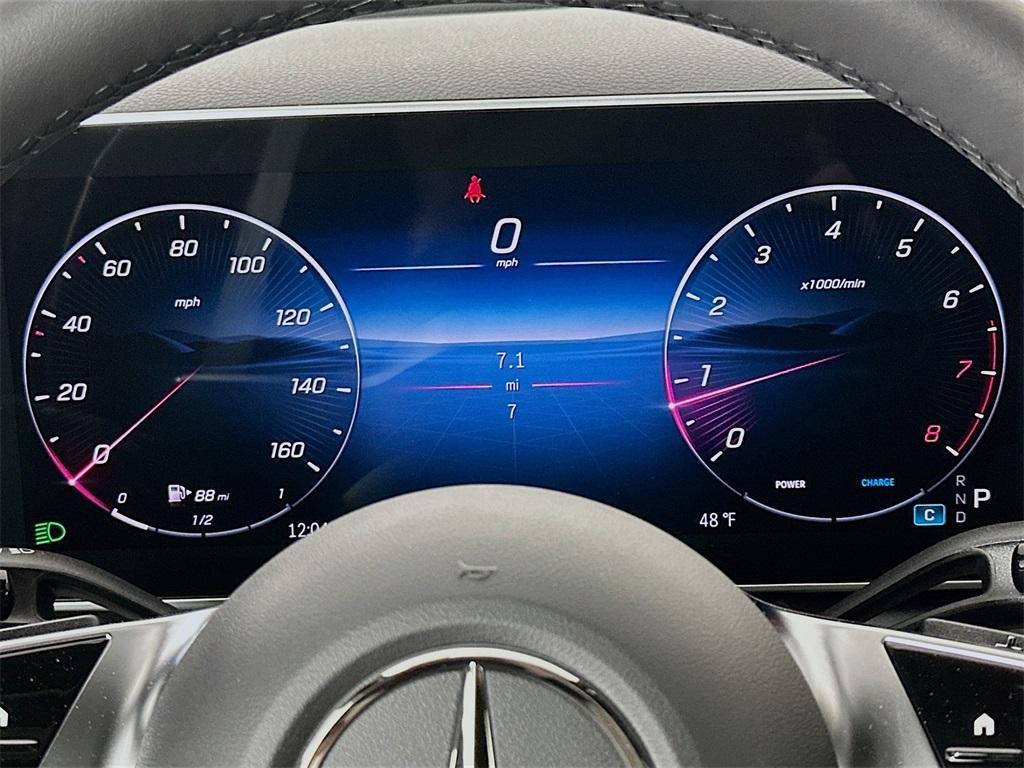 new 2025 Mercedes-Benz GLC 300 car, priced at $57,135