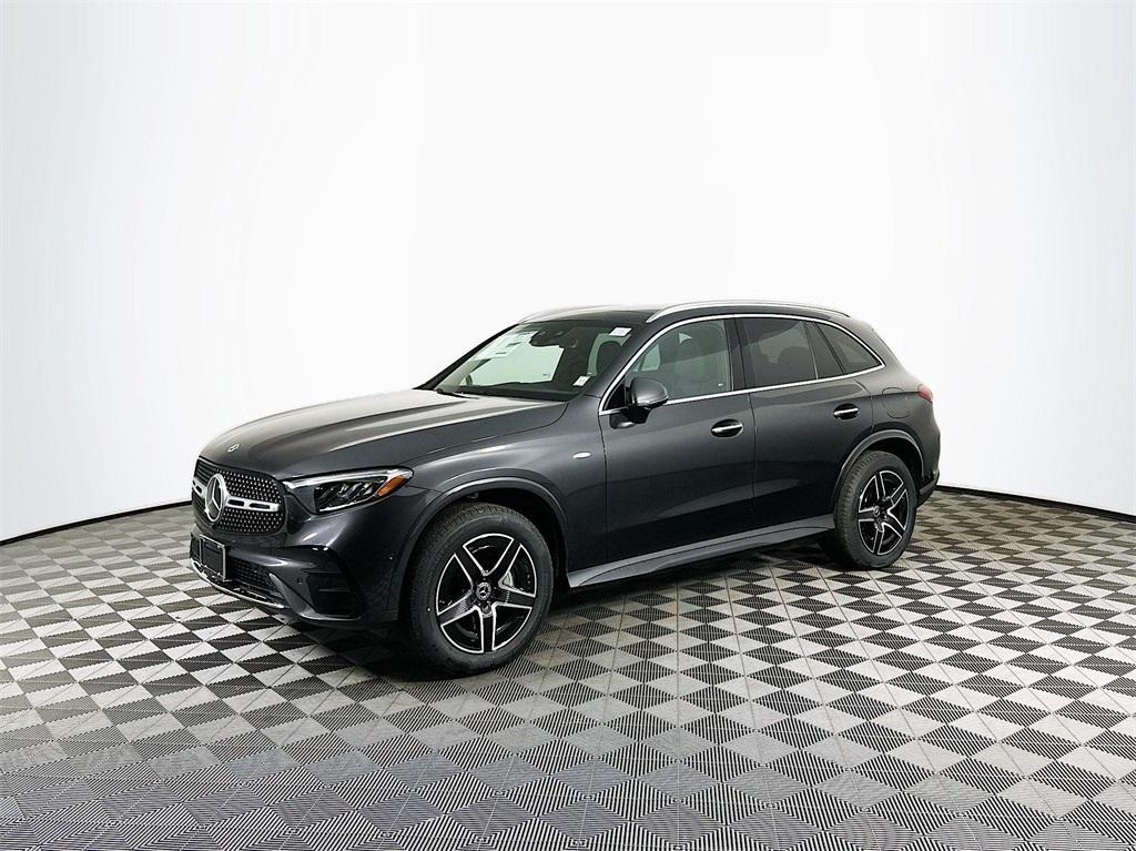 new 2025 Mercedes-Benz GLC 350e car, priced at $71,360