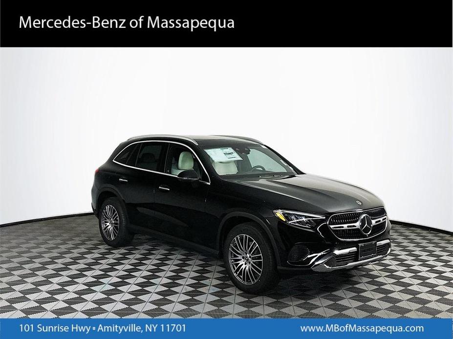 new 2025 Mercedes-Benz GLC 300 car, priced at $59,485