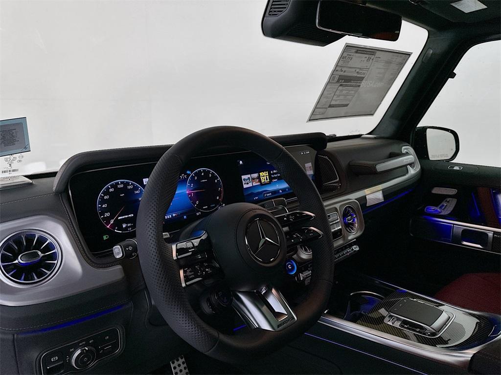 new 2025 Mercedes-Benz AMG G 63 car, priced at $215,490