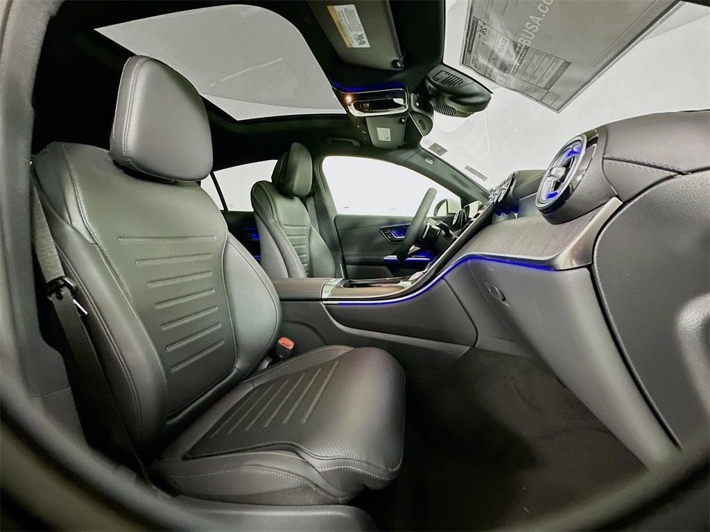 new 2025 Mercedes-Benz GLC 300 car, priced at $64,485