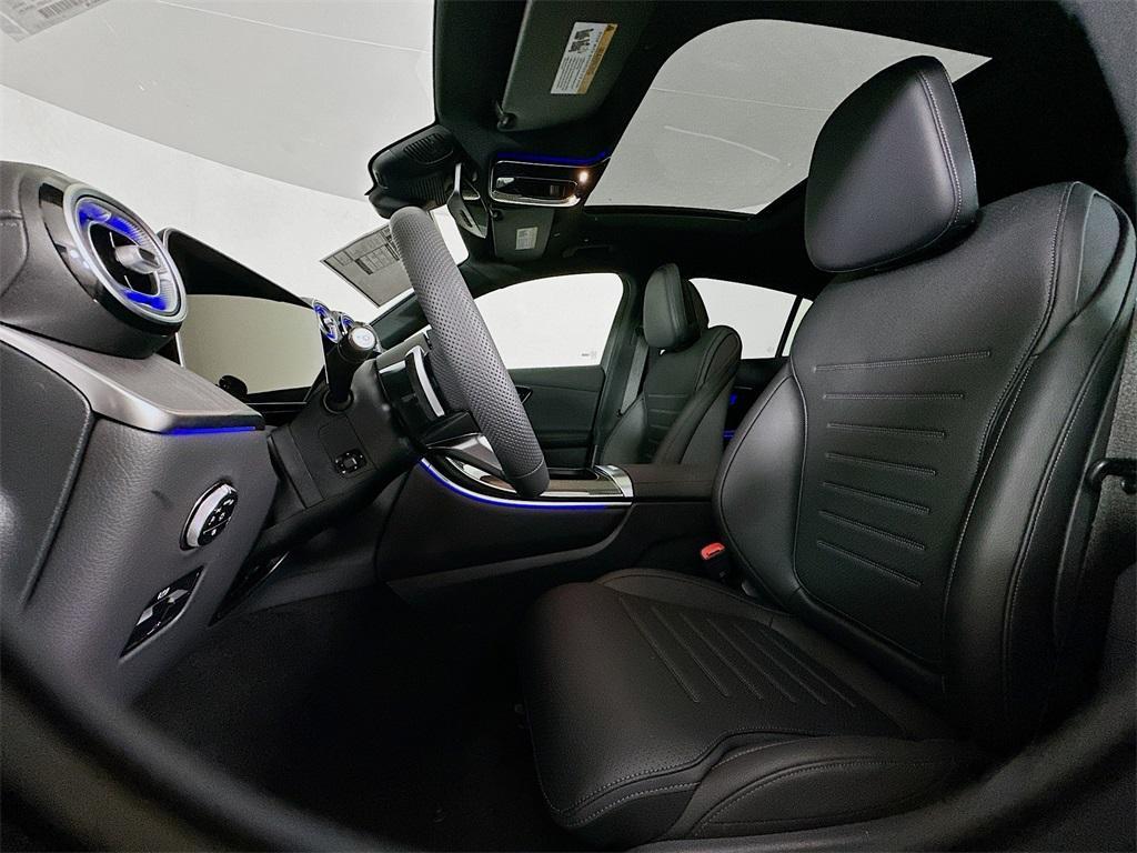 new 2025 Mercedes-Benz GLC 300 car, priced at $64,485
