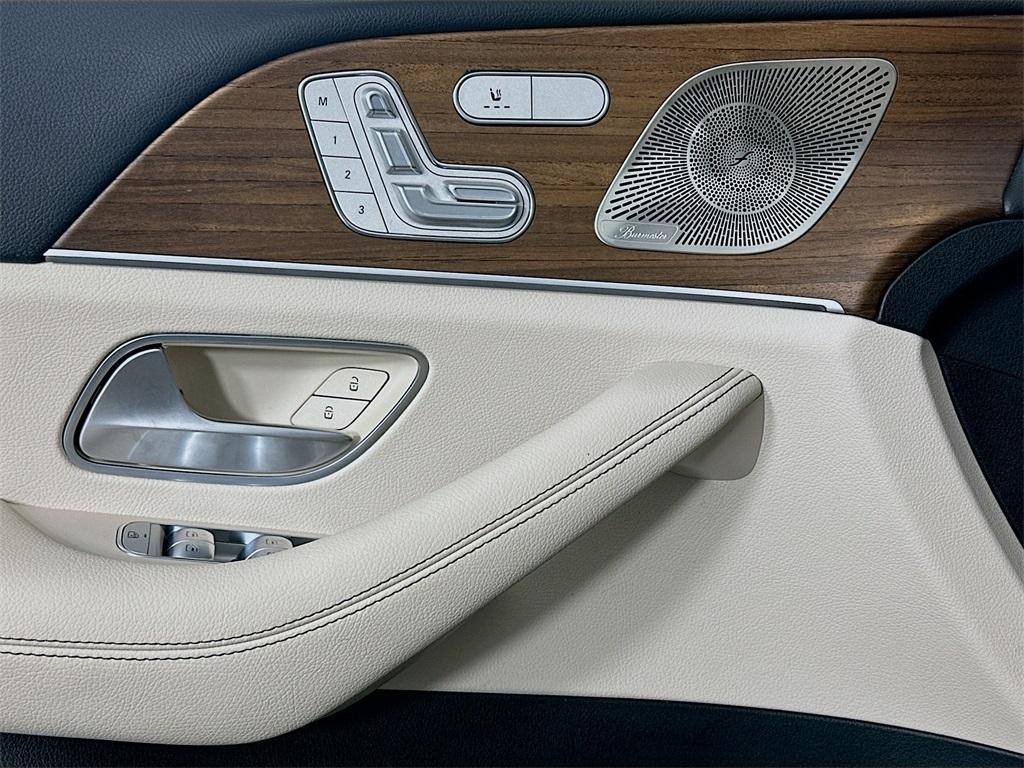 used 2022 Mercedes-Benz GLE 350 car, priced at $49,000