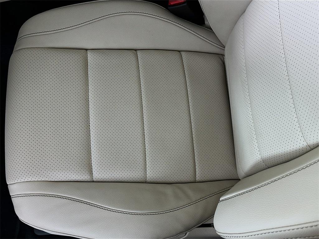 used 2022 Mercedes-Benz GLE 350 car, priced at $49,000