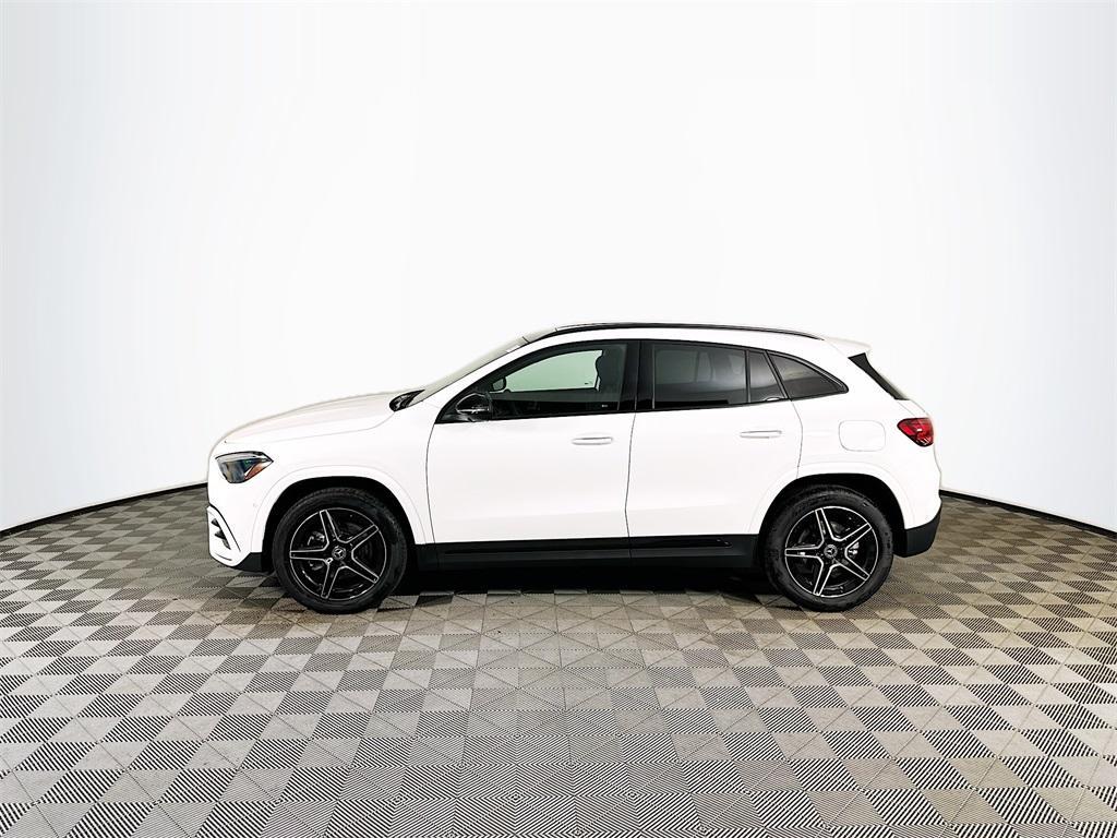 new 2026 Mercedes-Benz GLA 250 car, priced at $52,470