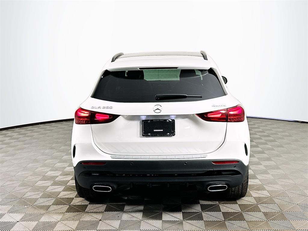 new 2026 Mercedes-Benz GLA 250 car, priced at $52,470