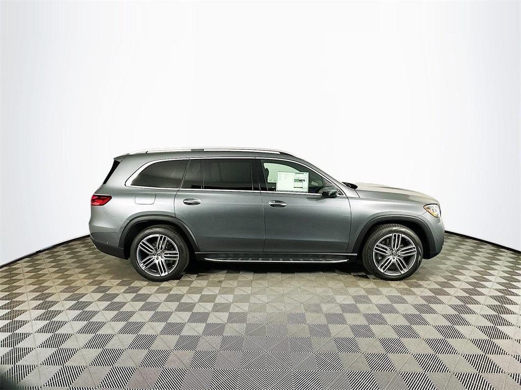 new 2025 Mercedes-Benz GLS 450 car, priced at $95,185
