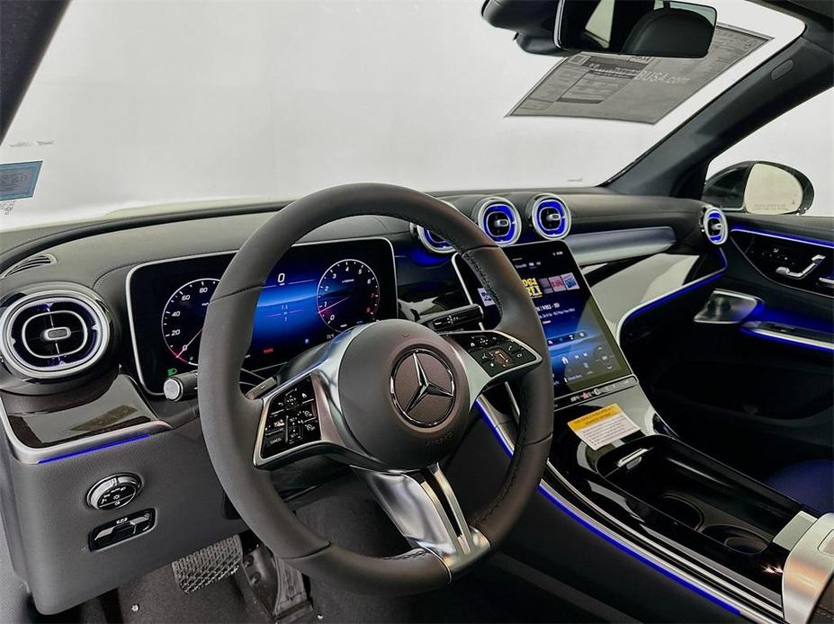 new 2025 Mercedes-Benz GLC 300 car, priced at $57,815