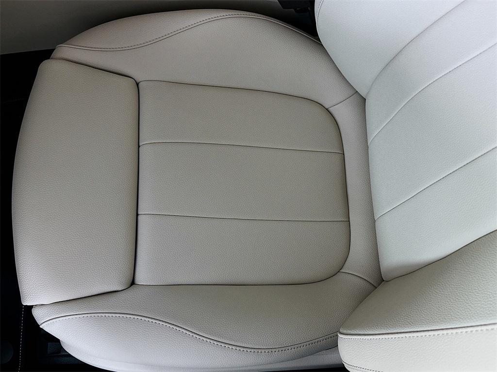 new 2025 Mercedes-Benz CLA 250 car, priced at $47,550