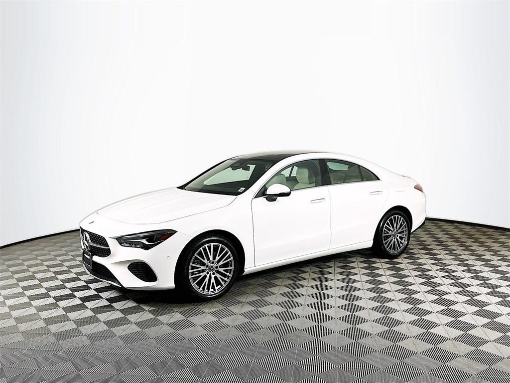 new 2025 Mercedes-Benz CLA 250 car, priced at $47,550