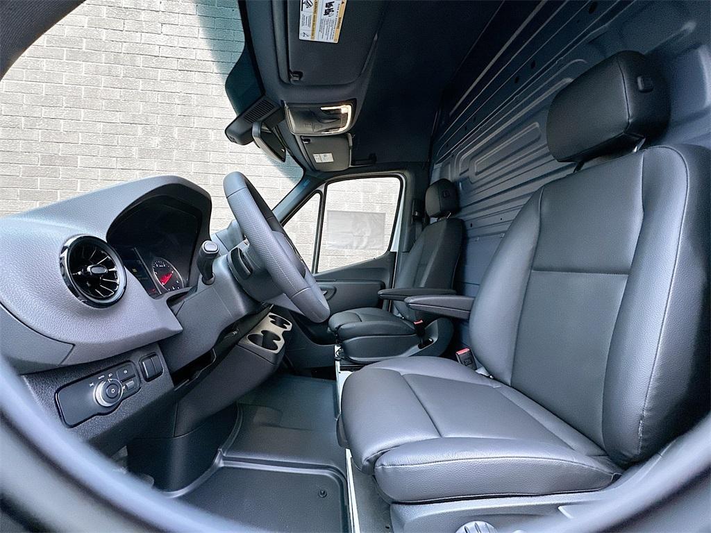 new 2025 Mercedes-Benz Sprinter 2500 car, priced at $63,534