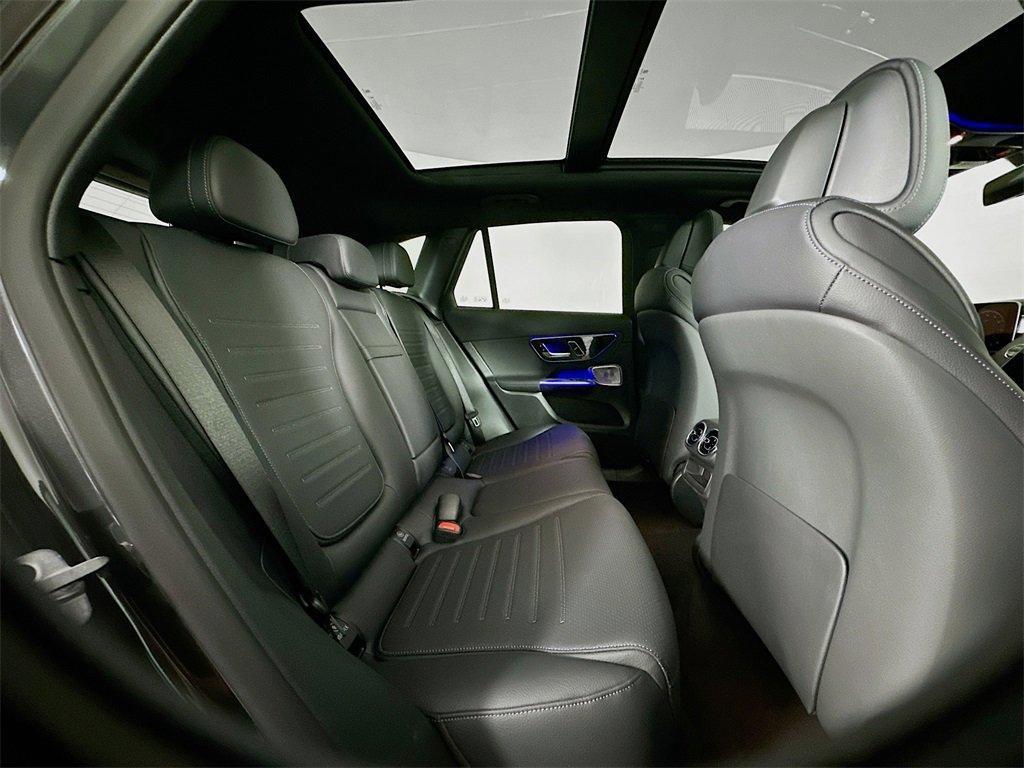 new 2025 Mercedes-Benz GLC 300 car, priced at $60,955