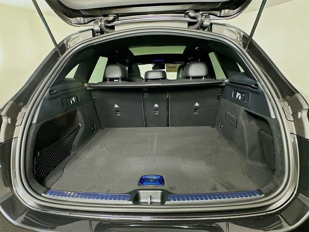 new 2025 Mercedes-Benz GLC 300 car, priced at $60,955