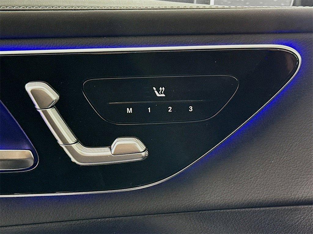 new 2025 Mercedes-Benz GLC 300 car, priced at $60,955