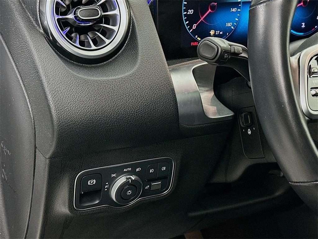 used 2022 Mercedes-Benz GLB 250 car, priced at $33,000