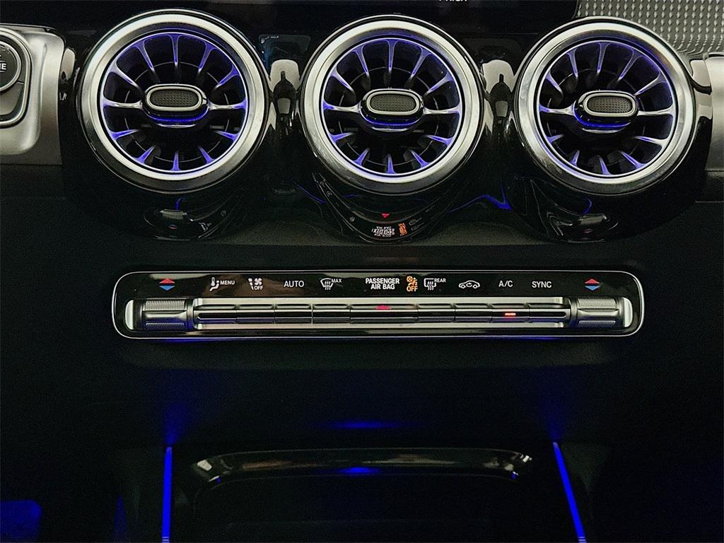 used 2022 Mercedes-Benz GLB 250 car, priced at $33,000