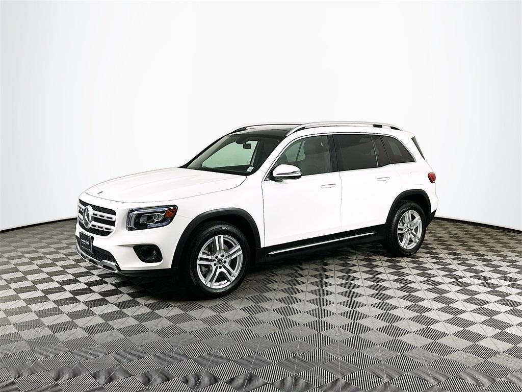 used 2022 Mercedes-Benz GLB 250 car, priced at $33,000