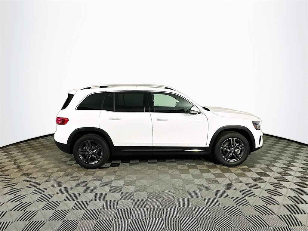 new 2025 Mercedes-Benz GLB 250 car, priced at $53,675