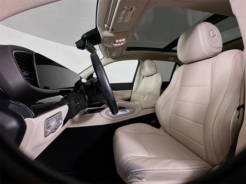 used 2023 Mercedes-Benz GLE 350 car, priced at $57,932