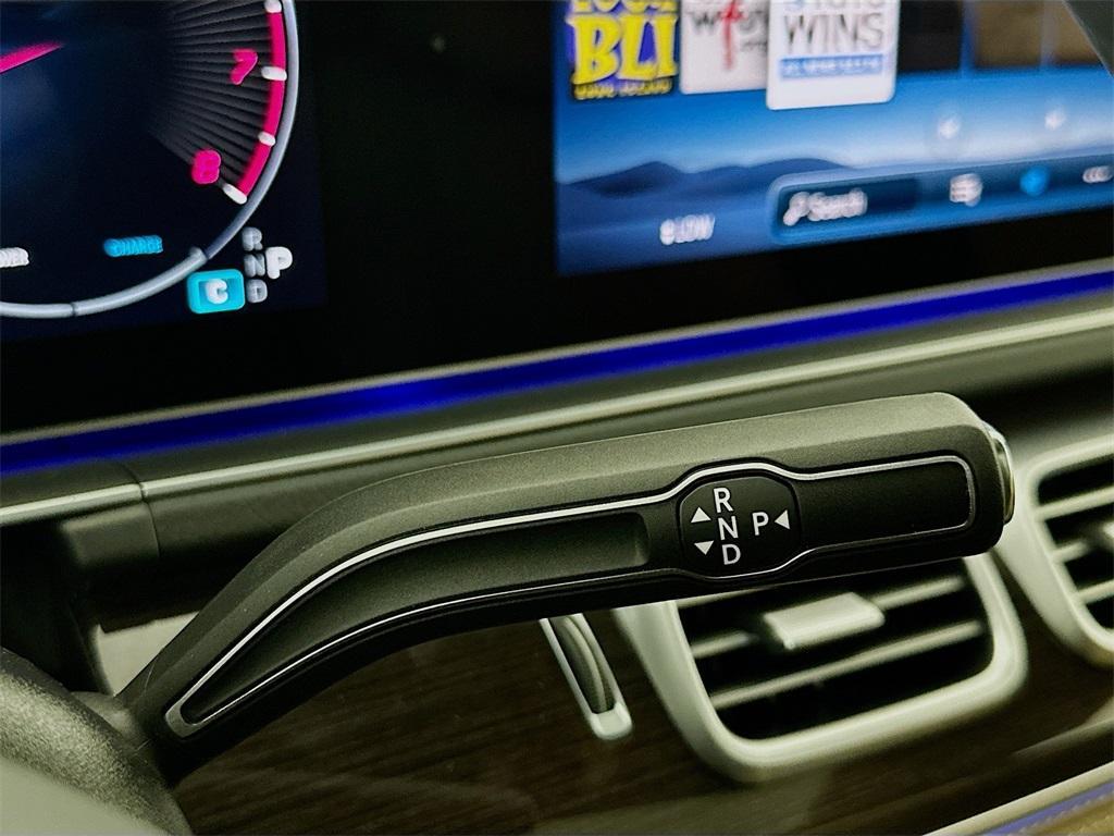 new 2026 Mercedes-Benz GLS 580 car, priced at $124,285