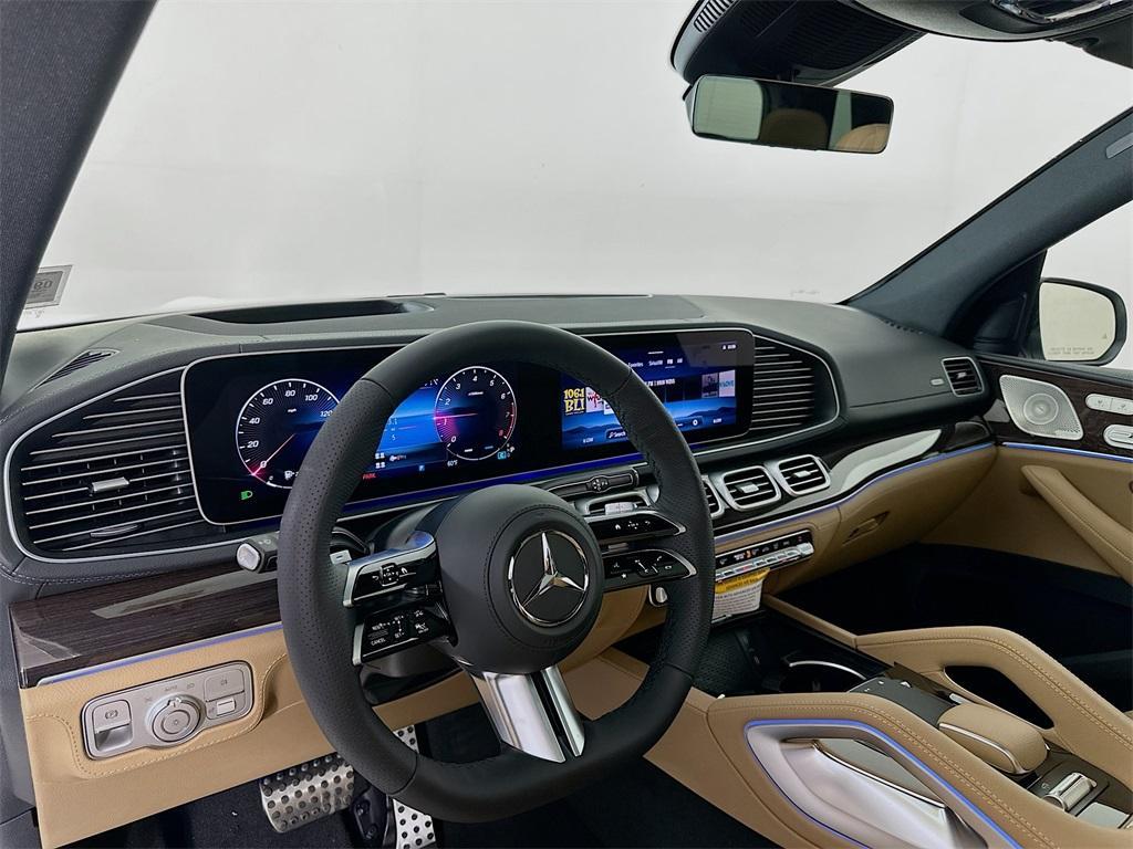new 2026 Mercedes-Benz GLS 580 car, priced at $124,285