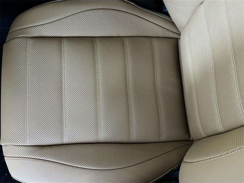 new 2026 Mercedes-Benz GLS 580 car, priced at $124,285