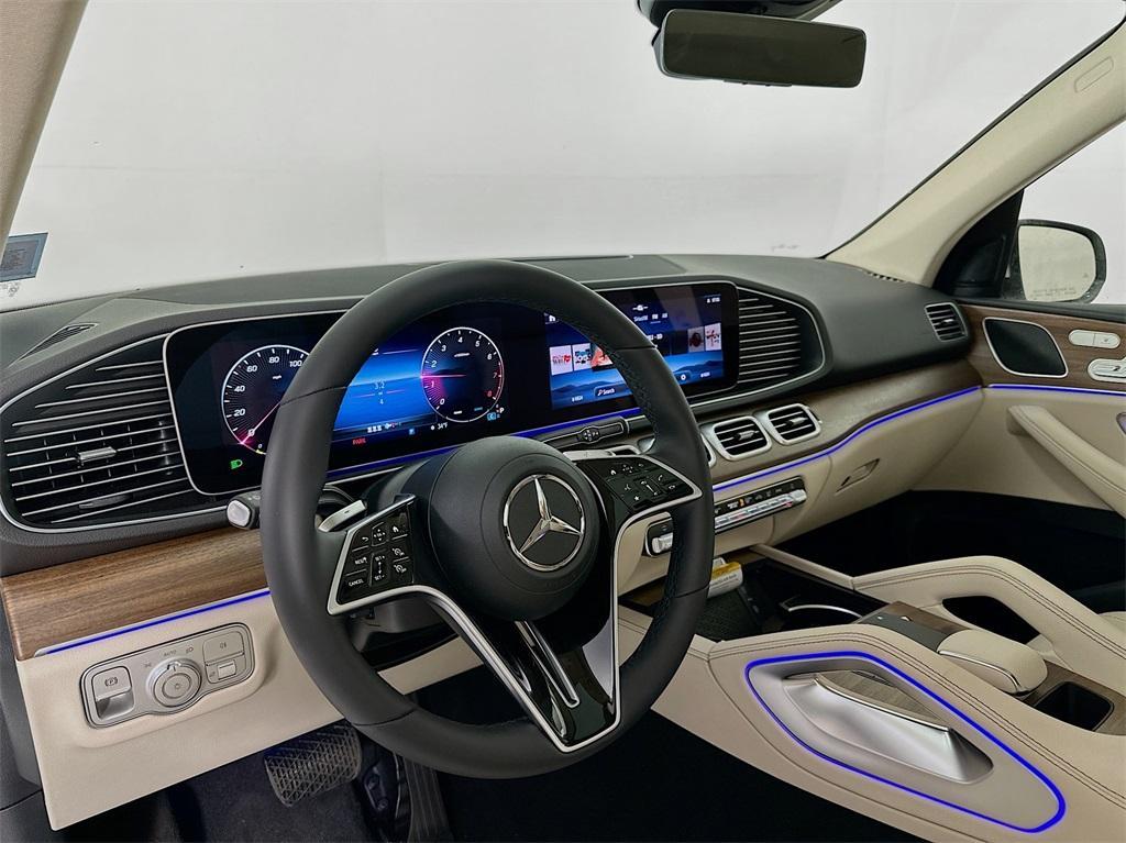 new 2025 Mercedes-Benz GLE 350 car, priced at $67,135