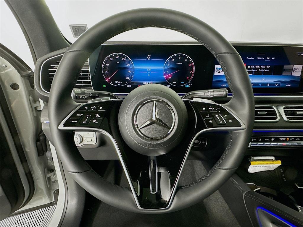 new 2025 Mercedes-Benz GLE 450 car, priced at $83,385