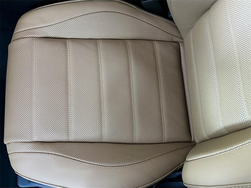 new 2026 Mercedes-Benz GLE 450 car, priced at $83,235