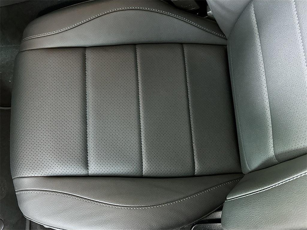 used 2024 Mercedes-Benz GLE 350 car, priced at $62,000